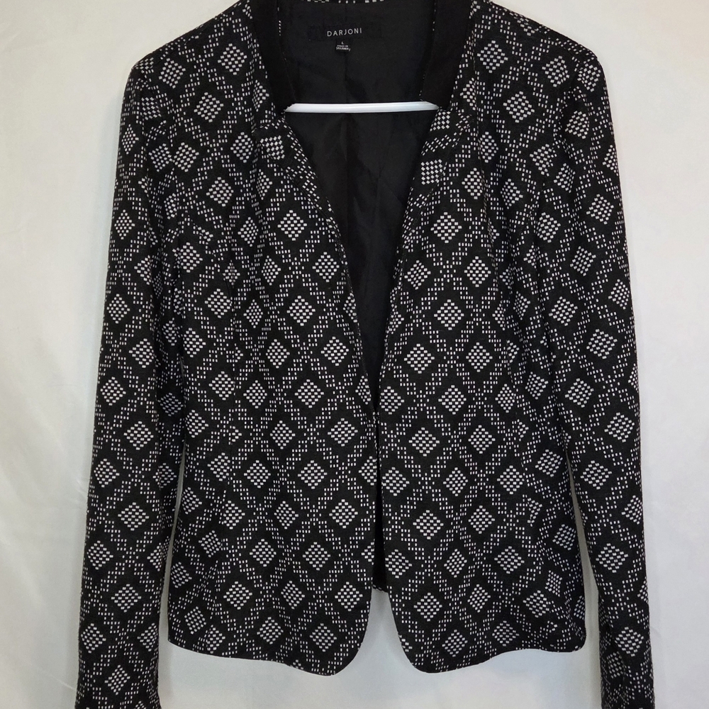 Darjoni Women's Large Black & White Geometric Open Blazer#245